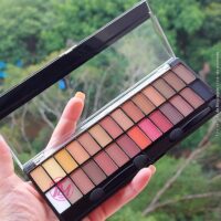 paleta de 28 sombras Belle Angel foto de Tudo de maquiagem copia nao permitida 1