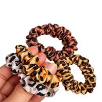 kit 4 xuxinhas de cetim scrunchie antifrizz animal print sea blue